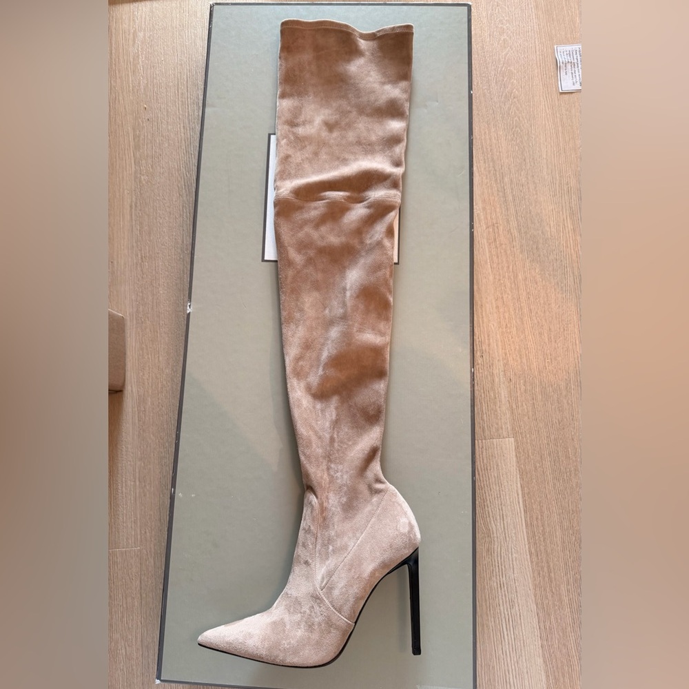 Brand new Tom Ford boots. Size 40 EU, 10 US, leather ( suede ) made in Italy - Picture 7 of 15